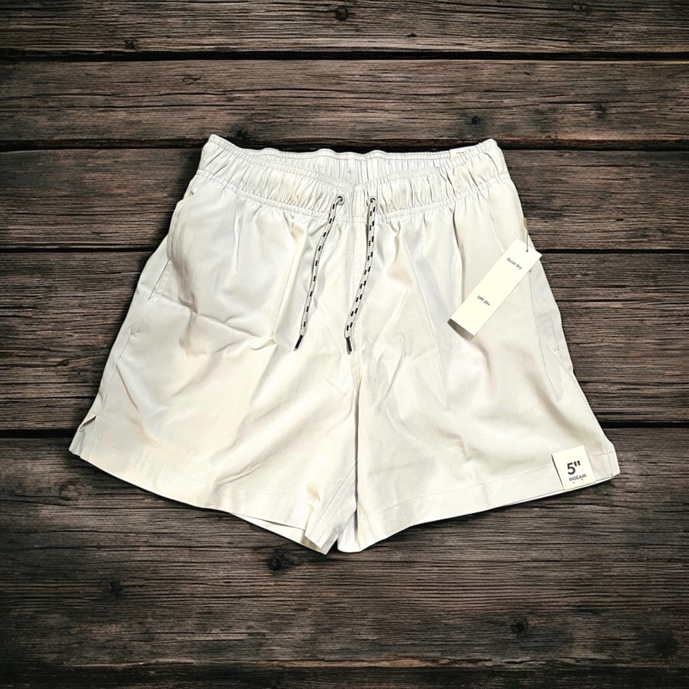 New Men’s light gray swim trunks shorts with pockets